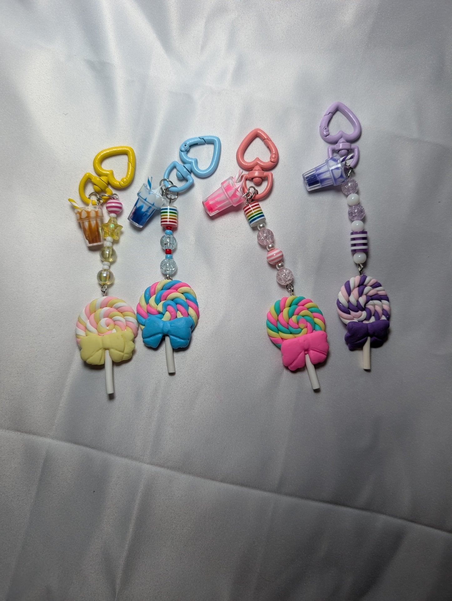 Loop-de-loop key chain gloss